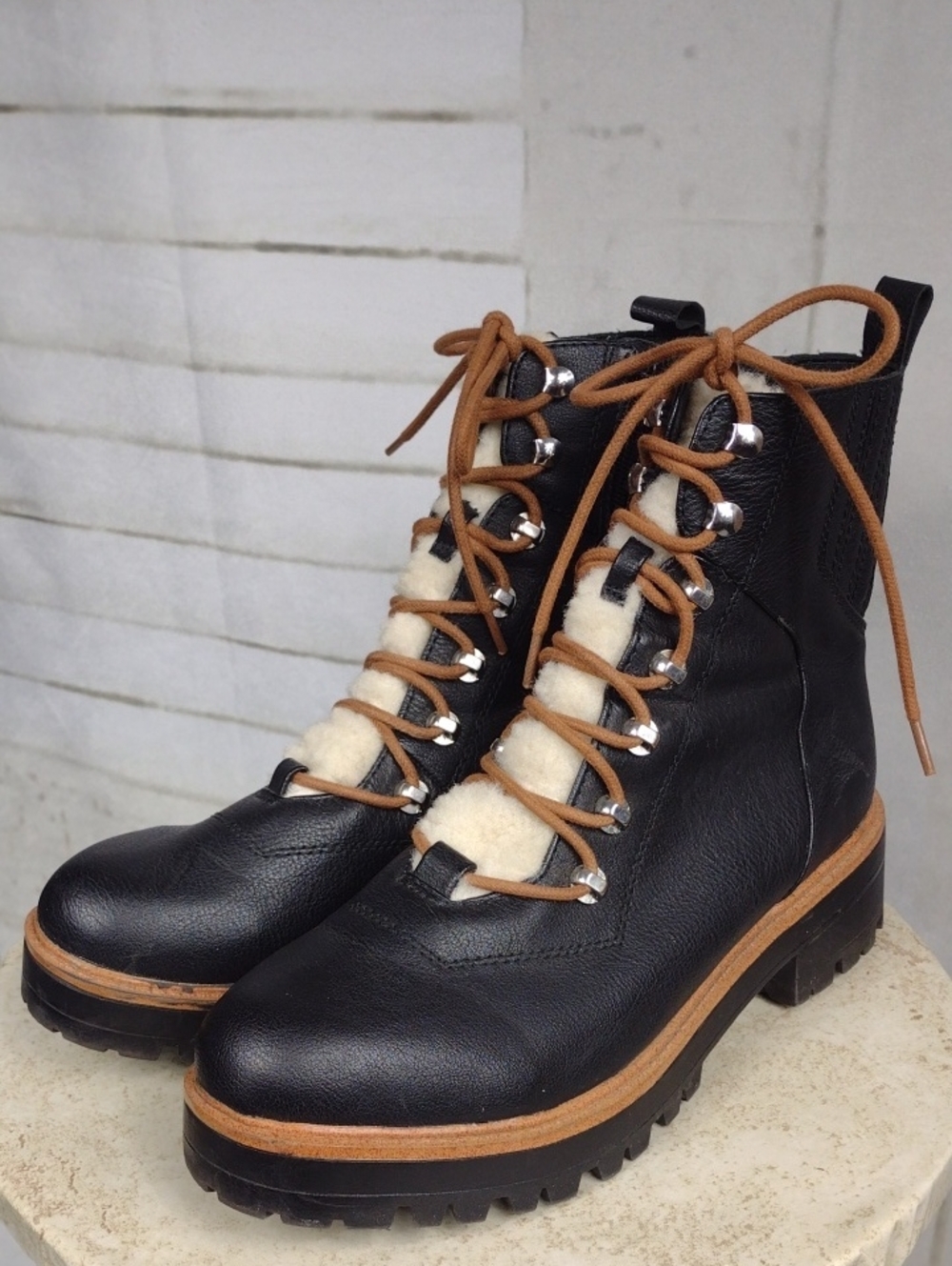 Indigo Rd Black Leather Shearling-Trim Hiking Boots Size 9